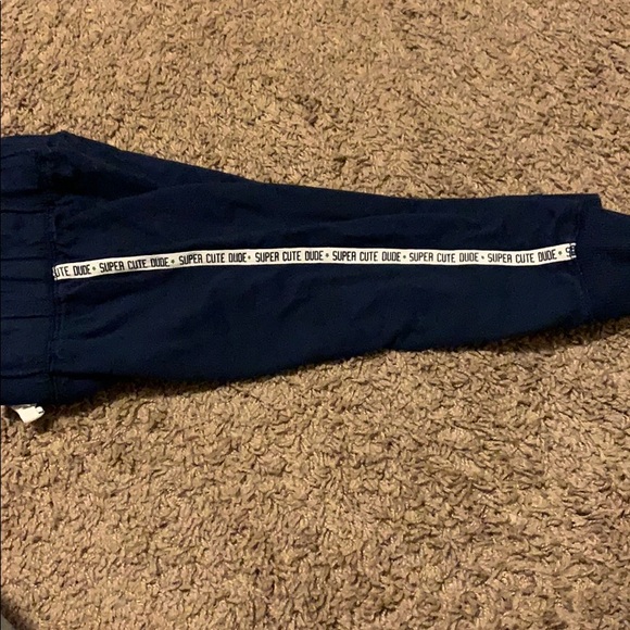 Carter’s Outfit - Picture 2 of 2